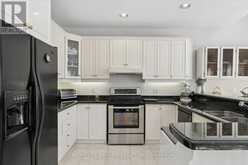11 SORRENTO DRIVE | Richmond Hill Ontario | Slide Image Sixteen