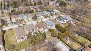 11 SORRENTO DRIVE | Richmond Hill Ontario | Slide Image Forty-six