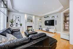 192 ROBIRWIN STREET | Whitchurch-Stouffville Ontario | Slide Image Nine