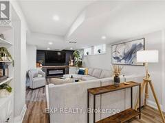 120 ELGIN CRESCENT Waterloo Ontario, N2J 2S4
