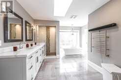 25 WHISPERING PINE TRAIL | Aurora Ontario | Slide Image Twenty-four