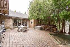 25 WHISPERING PINE TRAIL | Aurora Ontario | Slide Image Forty-seven
