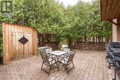 25 WHISPERING PINE TRAIL | Aurora Ontario | Slide Image Forty-eight