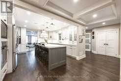 25 WHISPERING PINE TRAIL | Aurora Ontario | Slide Image Eight