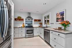 44 JEFFERY STREET | Penetanguishene Ontario | Slide Image Nine