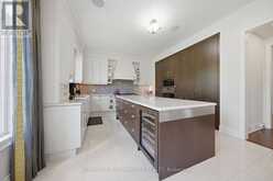 35 ANNSLEYWOOD COURT | Vaughan Ontario | Slide Image Seventeen