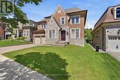 35 ANNSLEYWOOD COURT | Vaughan Ontario | Slide Image Three