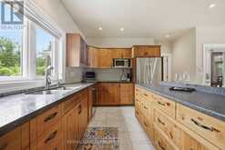 1699 CHIEF JOSEPH SNAKE ROAD | Georgina Ontario | Slide Image Twelve