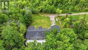 1699 CHIEF JOSEPH SNAKE ROAD | Georgina Ontario | Slide Image Five