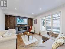 128 DAISEYFIELD CRESCENT | Vaughan Ontario | Slide Image Twelve