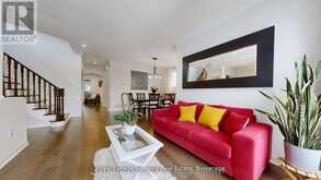 128 DAISEYFIELD CRESCENT | Vaughan Ontario | Slide Image Four