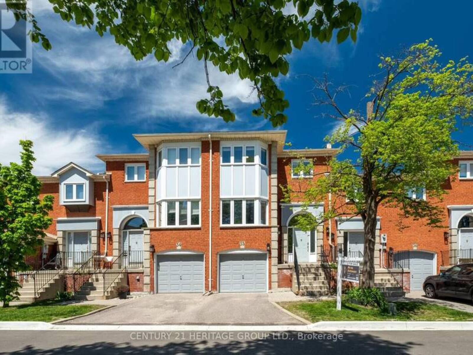 35 - 80 MCCALLUM DRIVE, Richmond Hill, Ontario L4C 9X5