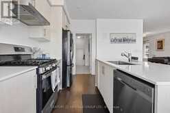 77 MONTROSE BOULEVARD | Bradford West Gwillimbury Ontario | Slide Image Thirteen