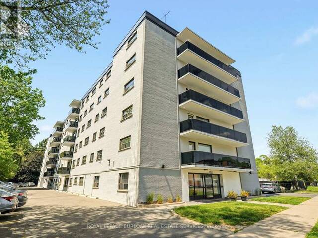 201 - 2411 NEW STREET Burlington Ontario, L7R 1K2 - 2 Bedrooms Condo For Sale