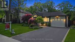 1195 CRESTDALE ROAD | Mississauga Ontario | Slide Image One