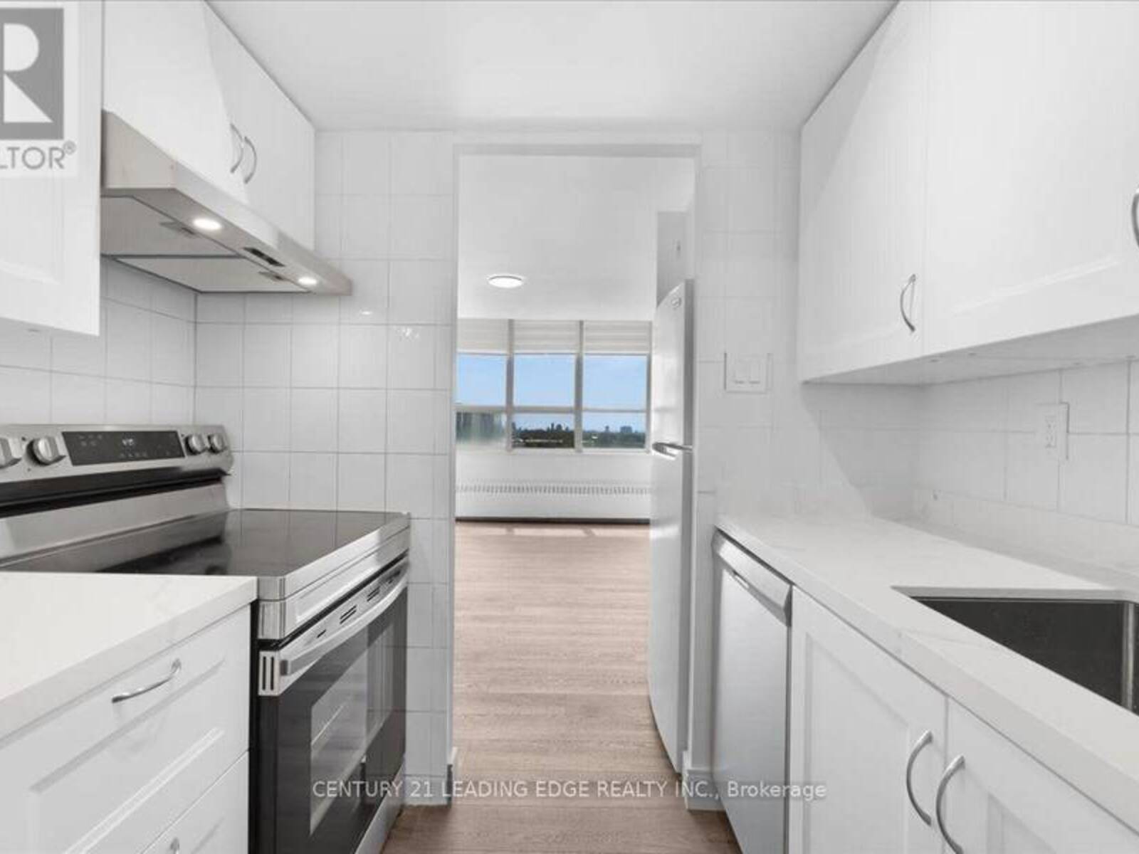1208 - 200 LOTHERTON PATHWAY, Toronto, Ontario M6B 2G9