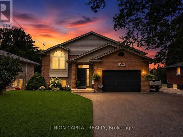 6699 MONTROSE ROAD Niagara Falls Ontario, L2H 3E3 - 4 Bedrooms Home For Sale