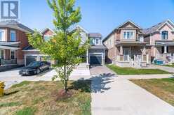 28 PICKETT PLACE | Cambridge Ontario | Slide Image Three