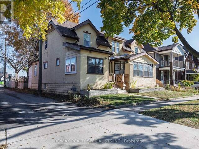332 ELM AVENUE Windsor Ontario, N9A 5H1 - Multi-family Home For Sale
