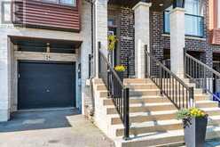 25 SOHO STREET | Hamilton Ontario | Slide Image Six
