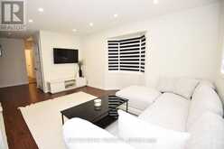 19 MCCULLOCK CRESCENT | Ajax Ontario | Slide Image Eight