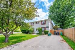 33 EARLSDALE CRESCENT | Brampton Ontario | Slide Image One