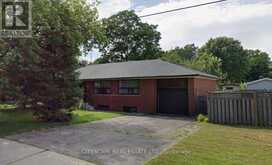 897 EIGHTH STREET | Mississauga Ontario | Slide Image Seven