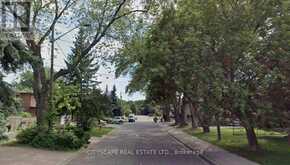 897 EIGHTH STREET | Mississauga Ontario | Slide Image Eight
