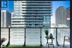 1601 - 185 ROEHAMPTON AVENUE S | Toronto Ontario | Slide Image Twenty-four