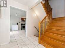 32 STONEBRIAR DRIVE | Vaughan Ontario | Slide Image Twelve