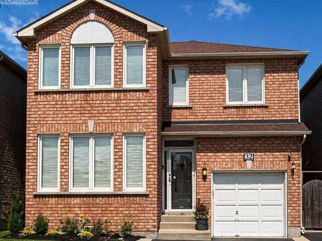 32 STONEBRIAR DRIVE Vaughan Ontario, L6A 2N2 - 3 Bedrooms Home For Sale