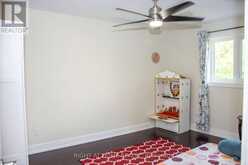 24 ARISTOTLE DRIVE E | Richmond Hill Ontario | Slide Image Sixteen