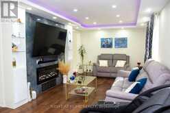 24 ARISTOTLE DRIVE E | Richmond Hill Ontario | Slide Image Six