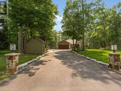 6 MAPLEHILL DRIVE Oro-Medonte Ontario, L0L 2L0