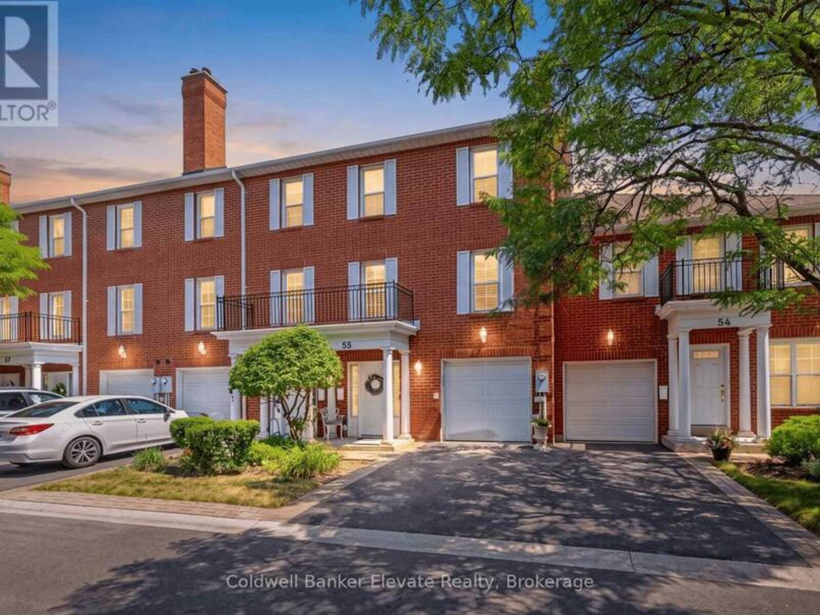 55 STORNWOOD COURT, Brampton, Ontario L6W 4J1