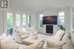 2458 MEADOWOOD CRESCENT | Oakville Ontario | Slide Image Sixteen