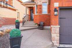 96 LAUCHLIN CRESCENT | Halton Hills Ontario | Slide Image Four