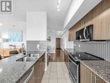 LPH04 (1804) - 55 SPEERS ROAD | Oakville Ontario | Slide Image Nine