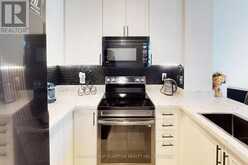 701 - 3939 DUKE OF YORK BOULEVARD | Mississauga Ontario | Slide Image Twelve