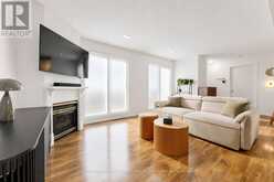 1003 - 75 WELDRICK DRIVE E | Richmond Hill Ontario | Slide Image Four