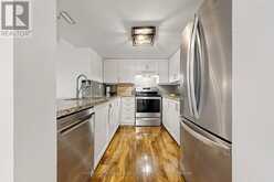 1003 - 75 WELDRICK DRIVE E | Richmond Hill Ontario | Slide Image Eight