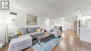 656 - 23 COX BOULEVARD | Markham Ontario | Slide Image Seven