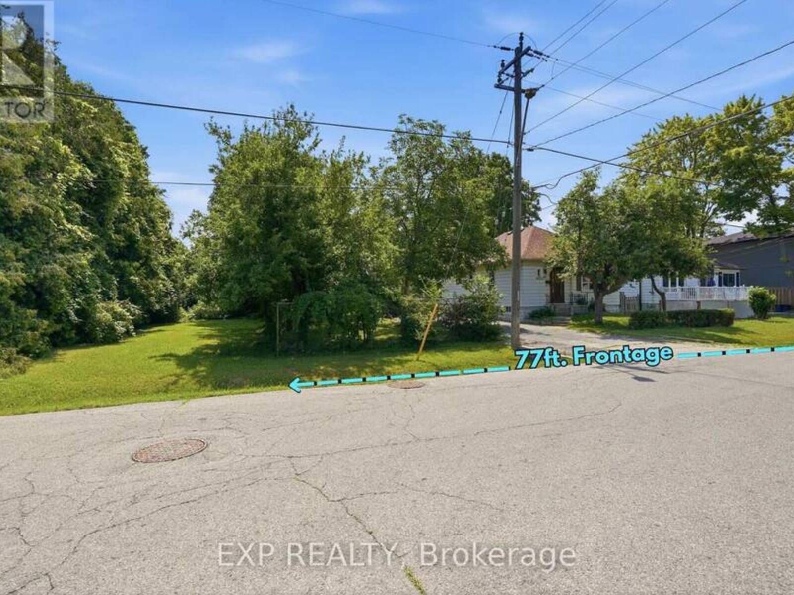 188 TROY STREET, Mississauga, Ontario L5G 1S7