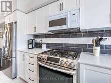 19 SUDELEY LANE | Brampton Ontario | Slide Image Seventeen