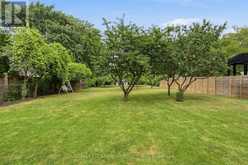 513 MAPLEHURST AVENUE | Oakville Ontario | Slide Image Two