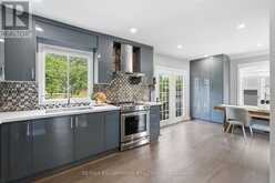 513 MAPLEHURST AVENUE | Oakville Ontario | Slide Image Fifteen