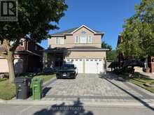 42 STONEBRIDGE BOULEVARD | Toronto Ontario | Slide Image Two
