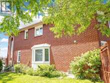 1622 SANDHURST CRESCENT | Pickering Ontario | Slide Image Three
