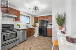 50 BENLIGHT CRESCENT | Toronto Ontario | Slide Image Twelve