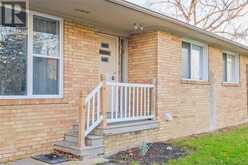 50 BENLIGHT CRESCENT | Toronto Ontario | Slide Image Three